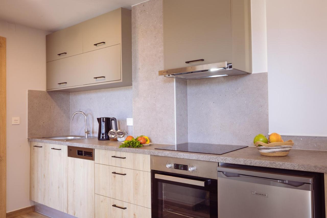 Zambia Luxury Apartments Плакиас Екстериор снимка